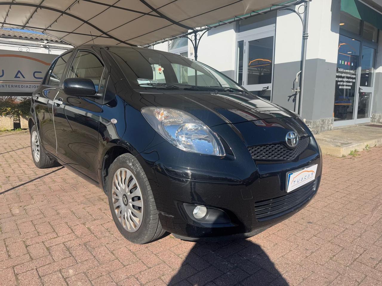 Toyota Yaris Sol 1.4 D-4D #10581