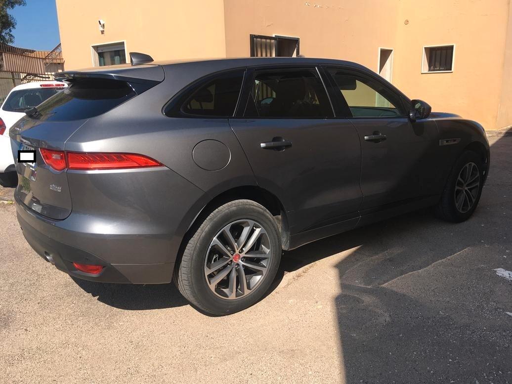 Jaguar F-Pace 2.0 D 240 CV AWD aut. R-Sport