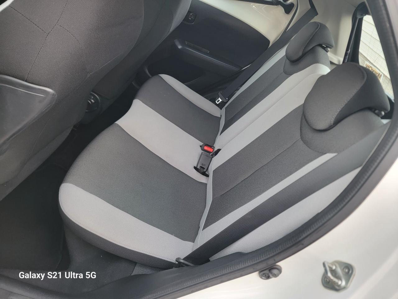 Toyota Aygo 1.0 VVT-i 69 CV 5 P. SOLO 65 MILAKM !