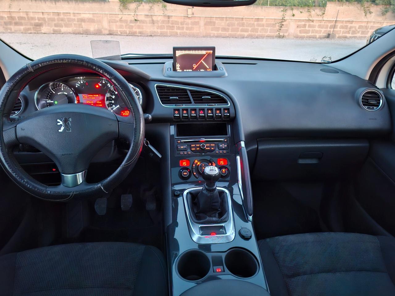 PEUGEOT 3008 ALLURE 1.6 HDI 112cv *TETTO-GANCIO TRAINO*