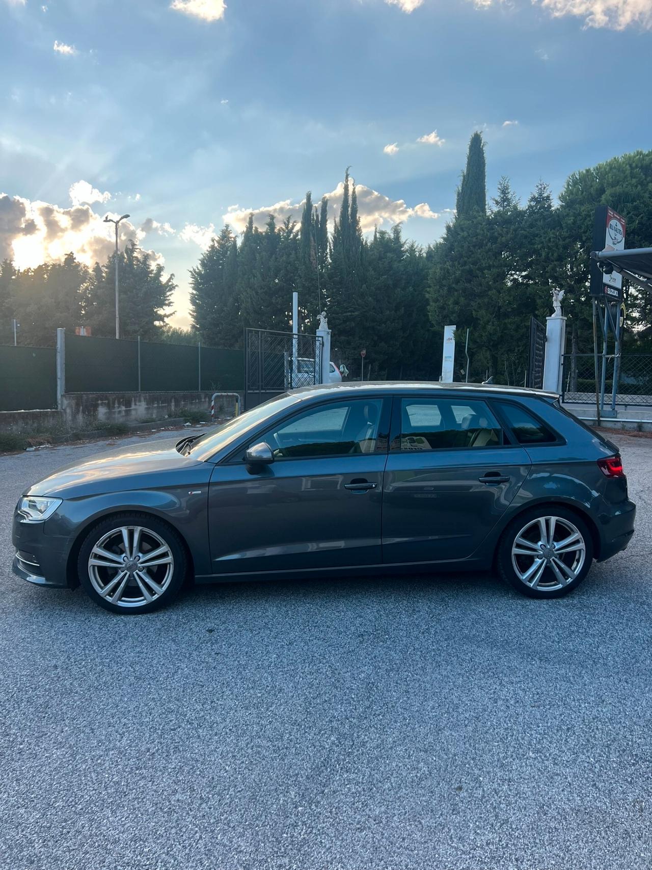Audi A3 SPB 2.0 TDI 150 CV SLINE