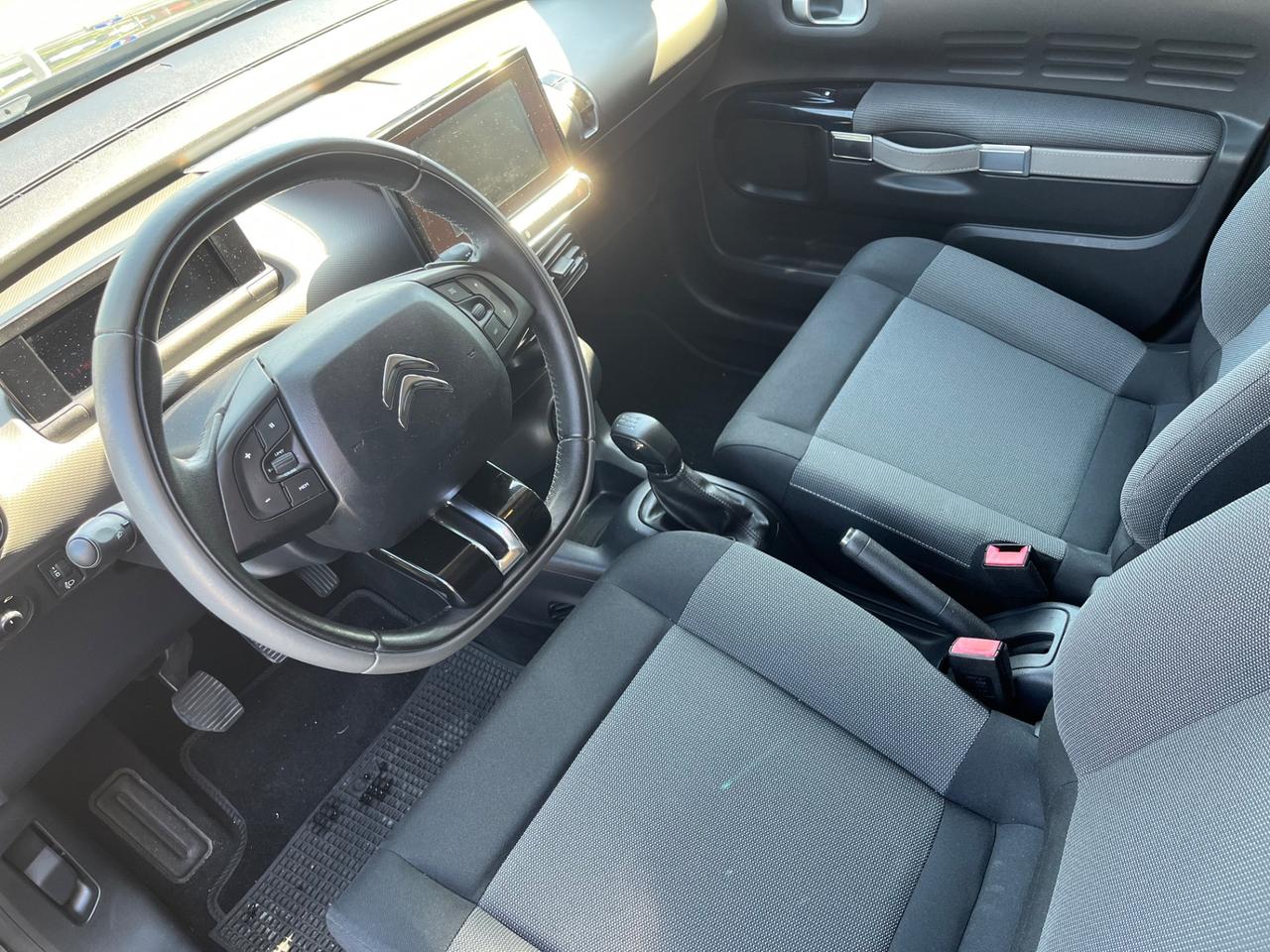 Citroen C4 Cactus BlueHDi 100 Shine Black Edition