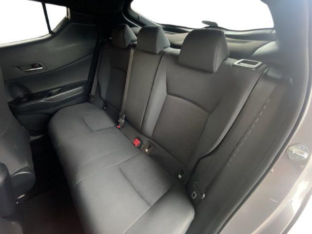 TOYOTA C-HR 1.8 Hybrid E-CVT Trend