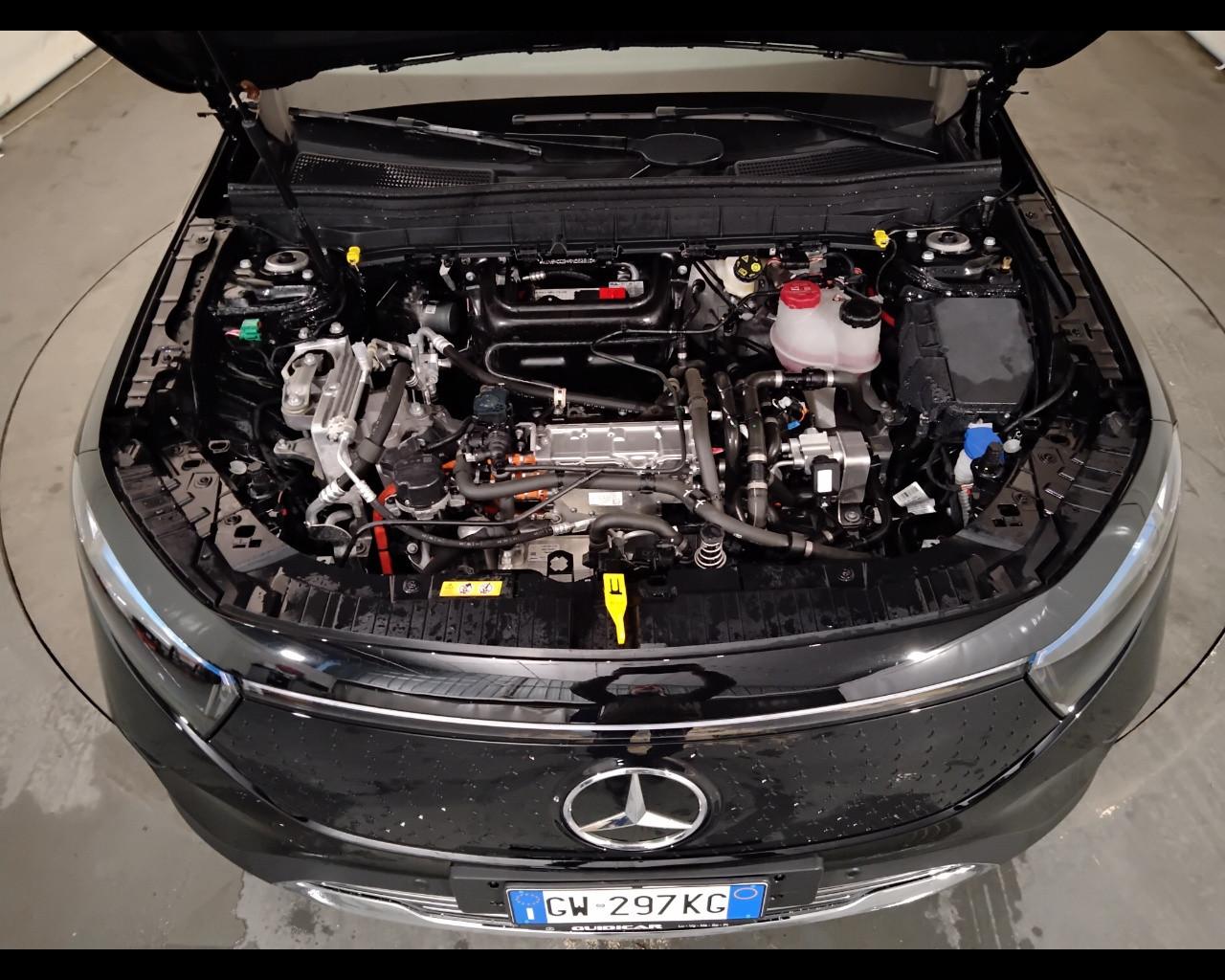 Mercedes-Benz EQB - X243 2024 - EQB 250+ Progressive Advanced