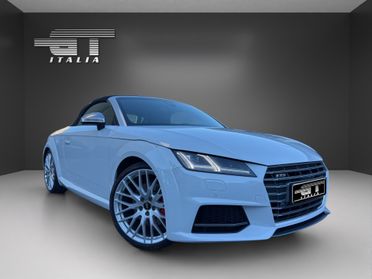 Audi TTS Roadster 2.0 TFSI 310 CV S tronic quattro.