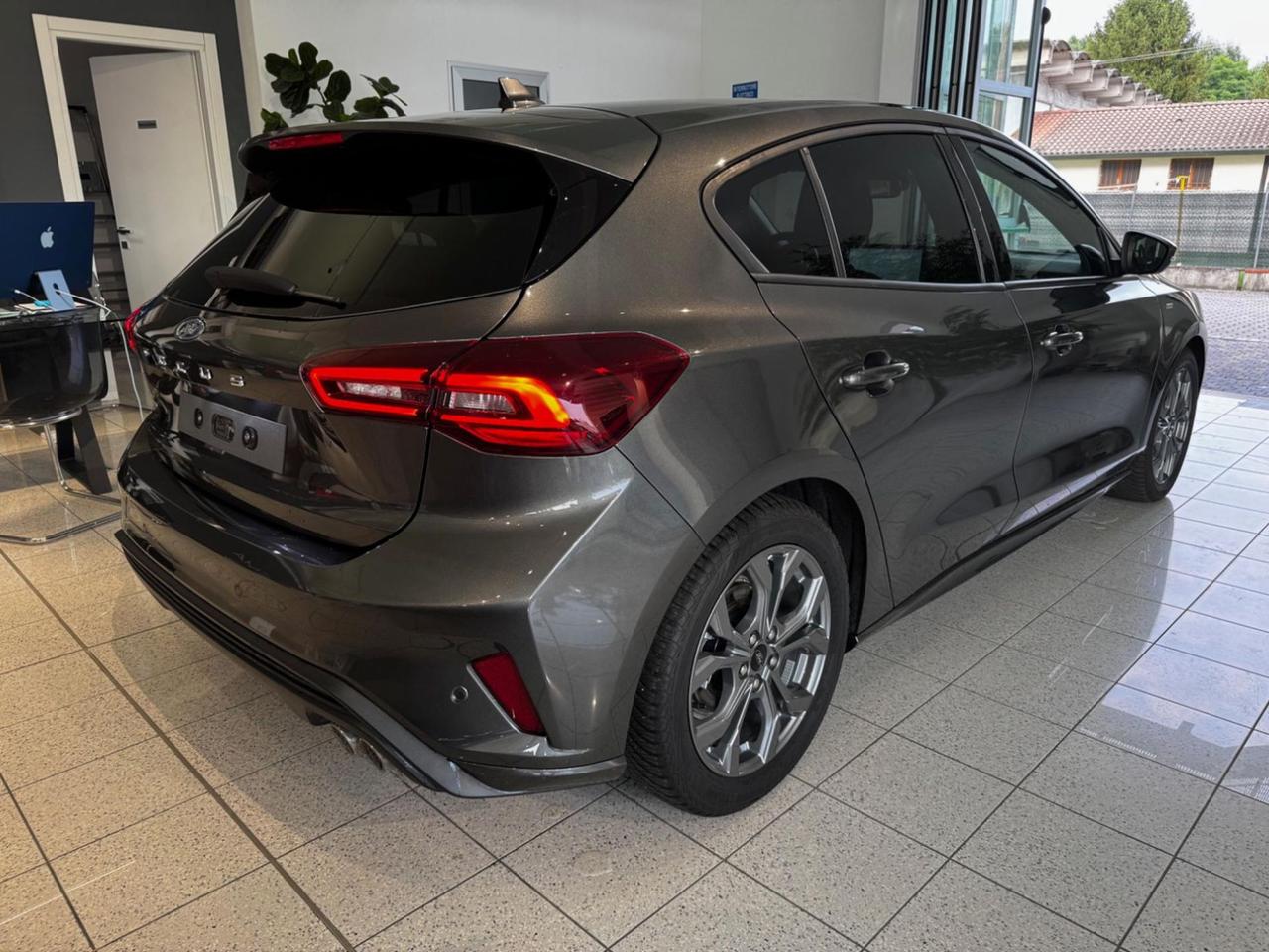 FORD Focus V 2022 1.5 EcoBlue 115 CV AUTO 5p. ST-Line - ANCHE NERA!