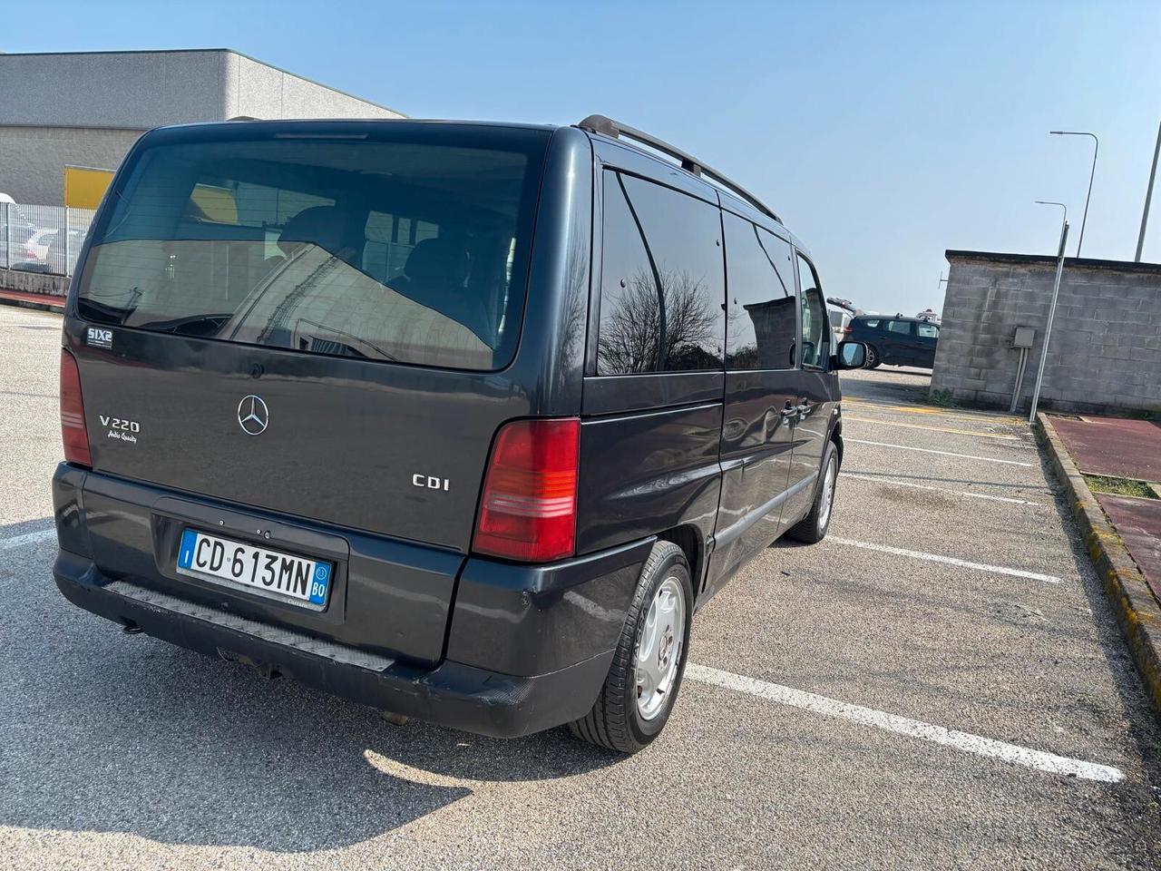 Mercedes-benz V 220 CDI cat Ambiente 6 posti cambio automatico