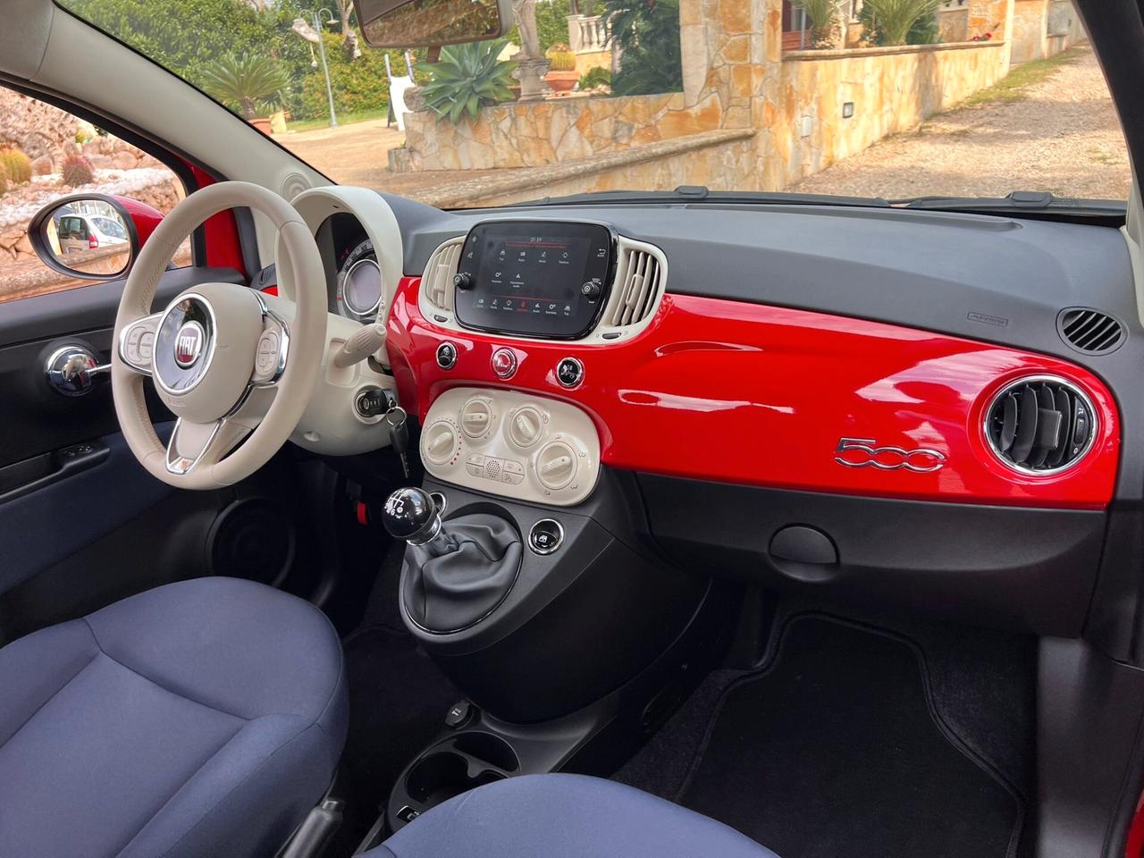 Fiat 500 1.0 Hybrid Red