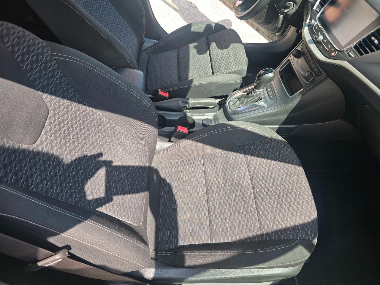Opel Astra 1.6 CDTi 136CV aut. Sports Tourer Dynamic