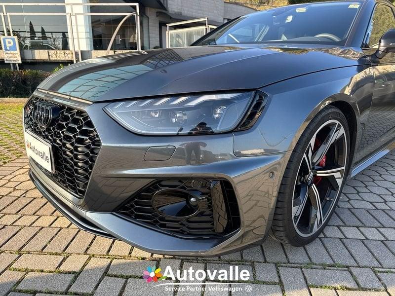 Audi A4 RS 4 Avant