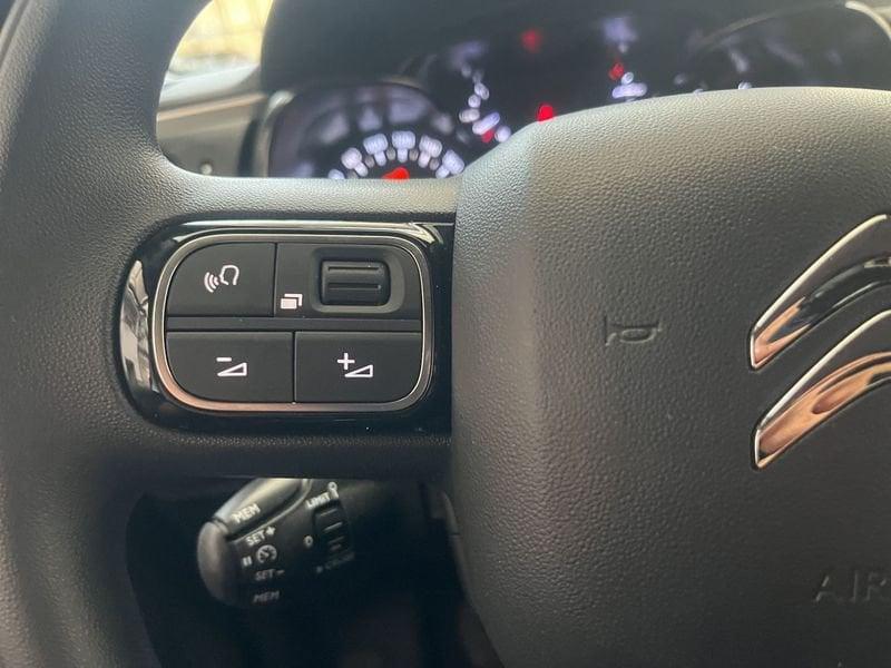 Citroën C3 C3 1.2 puretech Shine Pack s&s 83cv