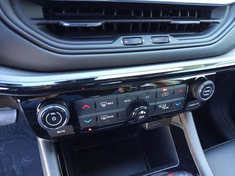 Jeep Compass Compass 1.5 turbo t4 mhev Summit 2wd 130cv dct