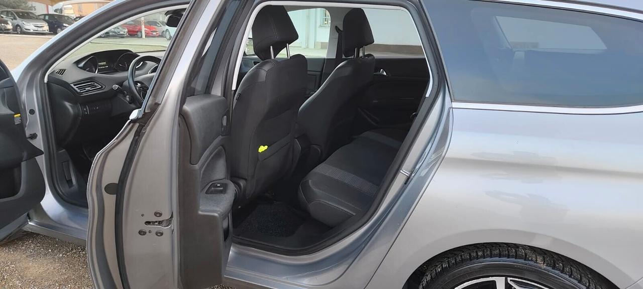 Peugeot 308 BlueHDi 120 S&S EAT6 GT Line