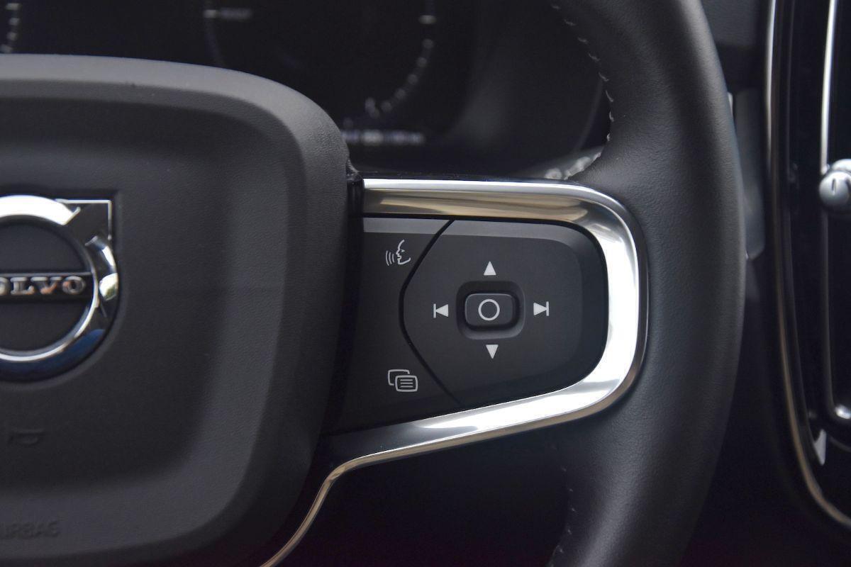 Volvo XC40 T4 Recharge Plug-in Inscription Expression