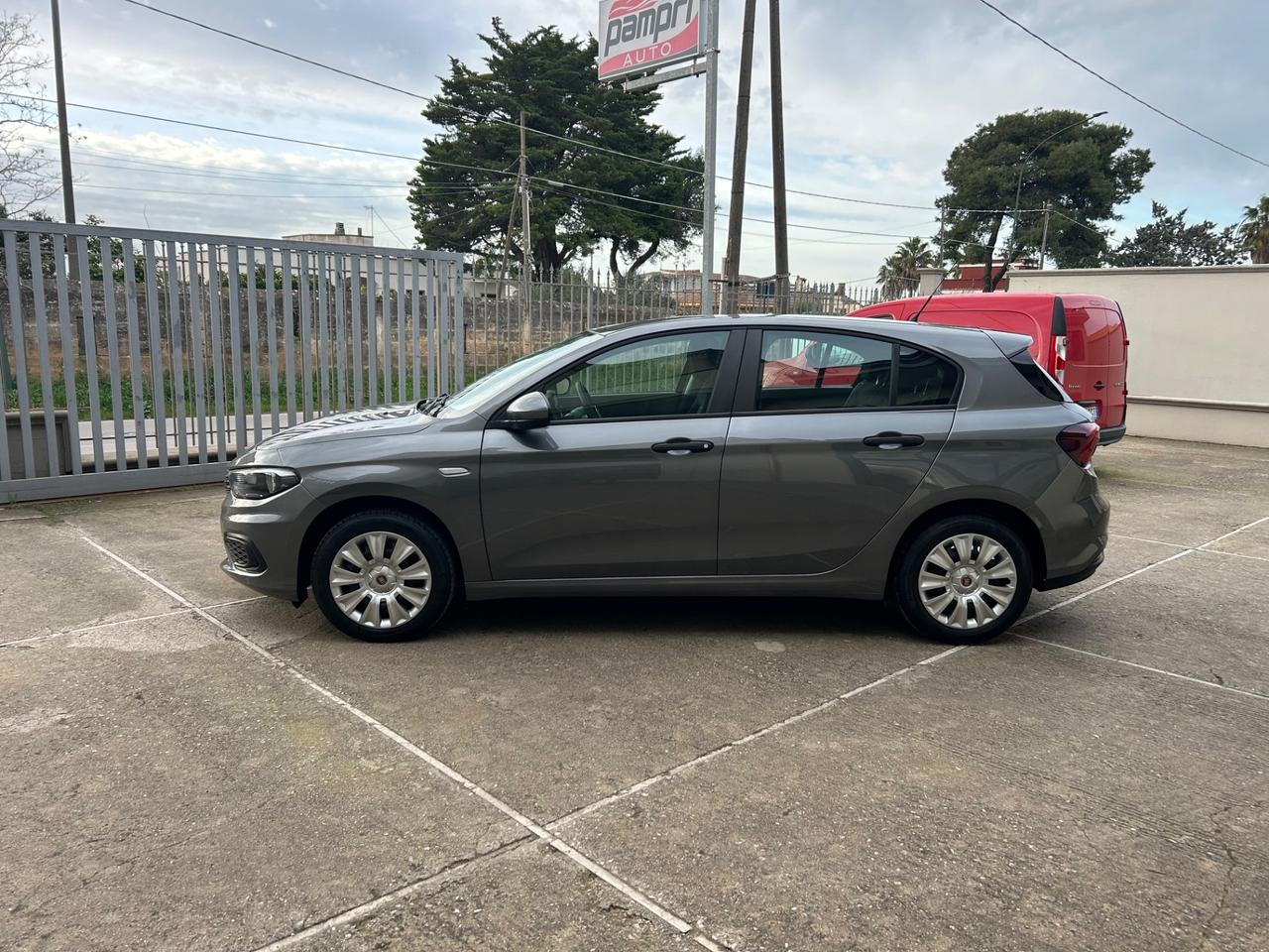 Fiat Tipo 1.3 Mjt S&S 5 porte Easy