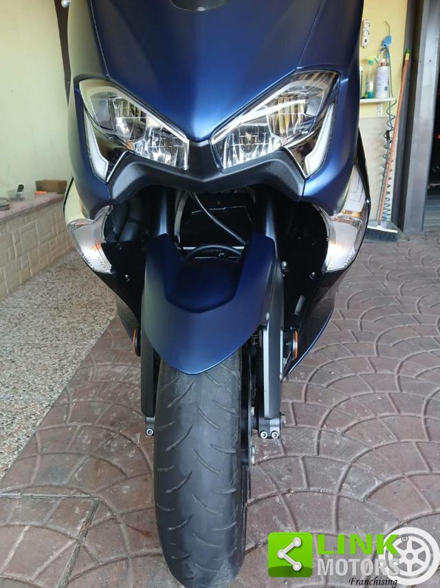 YAMAHA T Max 530 DX