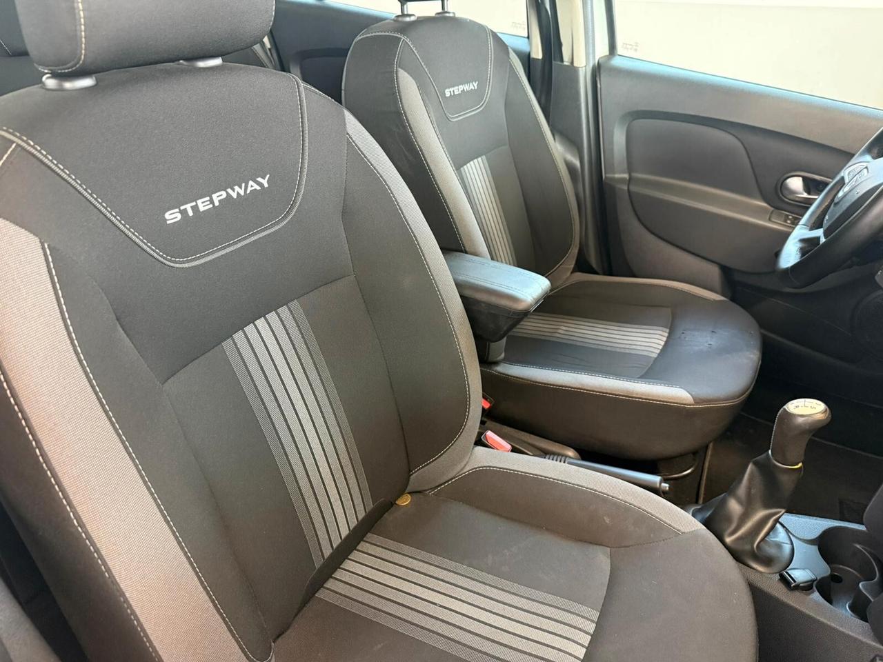 Dacia Sandero Stepway 1.5 Blue dCi 95 CV Comfort