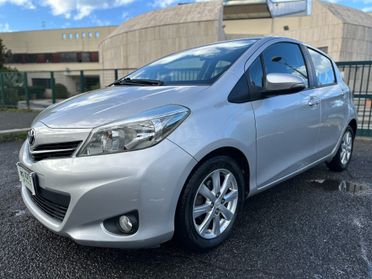 Toyota Yaris 1.4d 90cv PARI AL NUOVO Garanzia