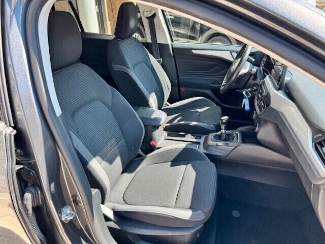 Ford Focus 1.5 TDCi 120 CV Start&Stop SW Titanium LED-R17