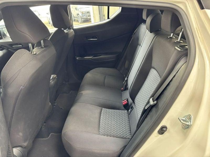 Toyota C-HR C-HR 1.8 Hybrid E-CVT Active