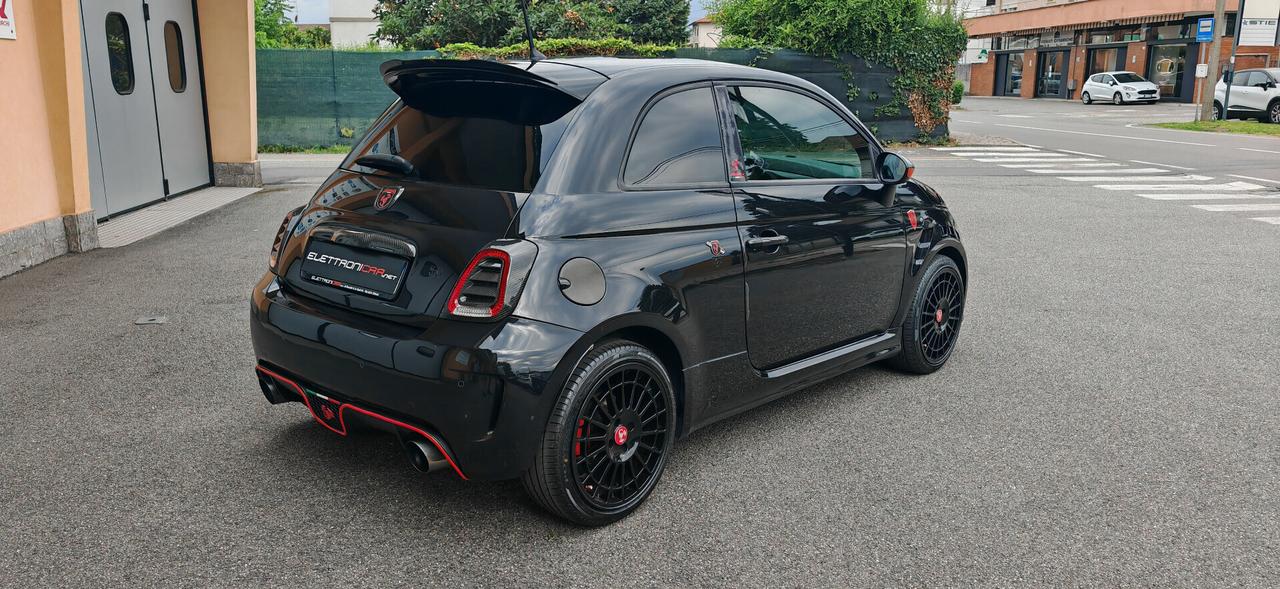 Abarth 500 1.4 Turbo T-Jet Custom LPG