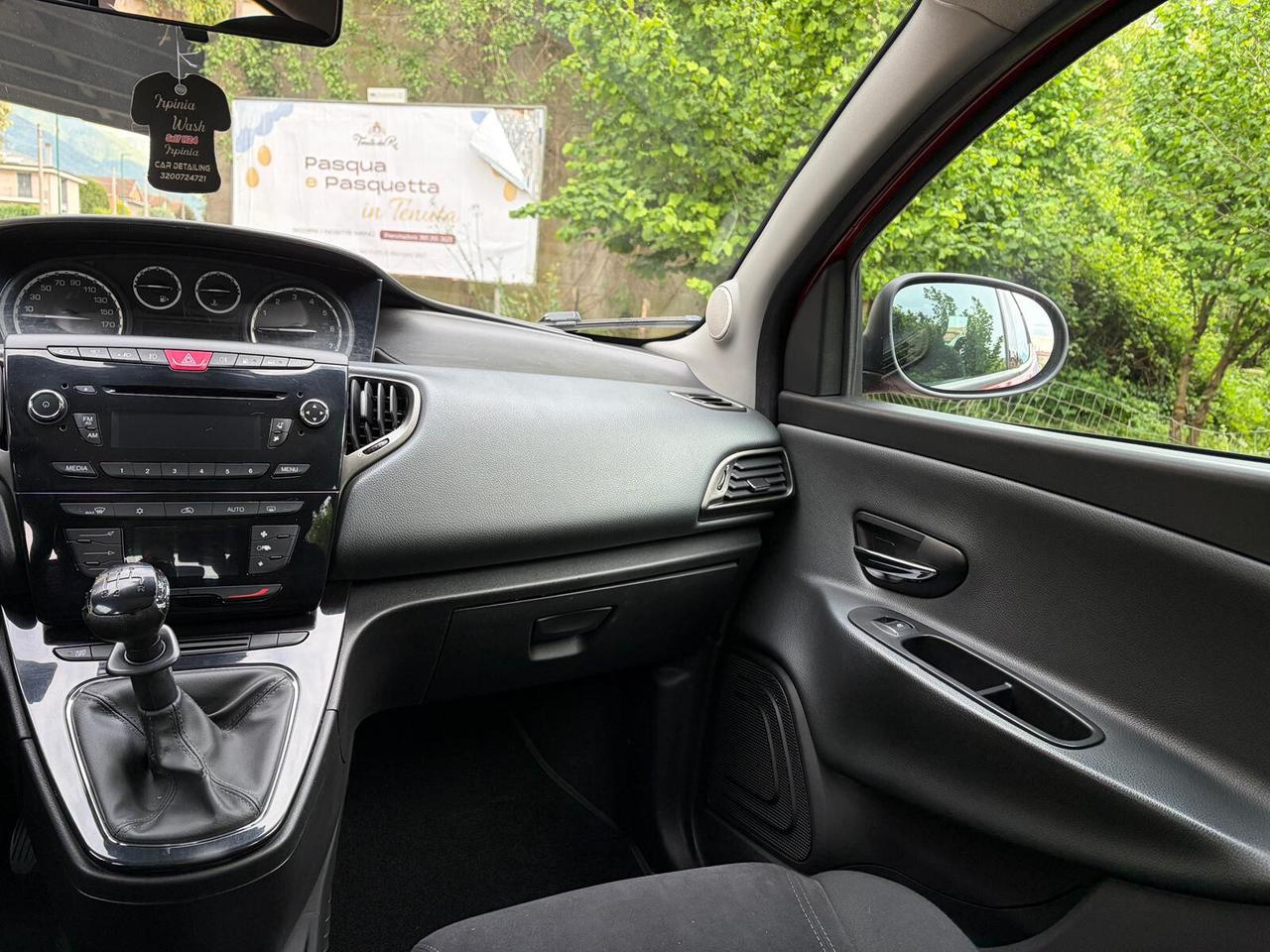 Lancia Ypsilon 1.2 Gpl 69CV Tetto Ecochic Platinum