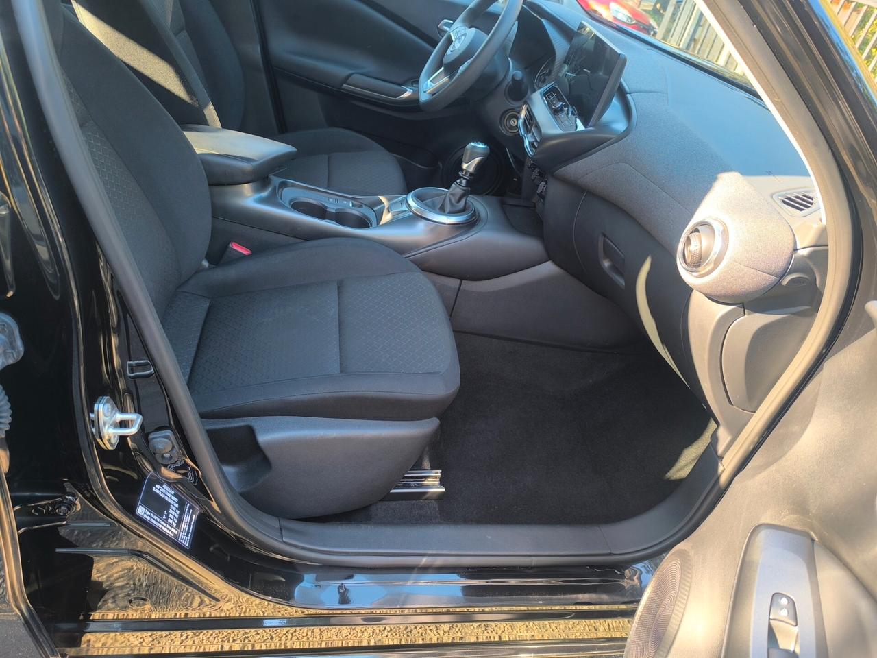 Nissan Juke 1.0 DIG-T 114 CV Acenta