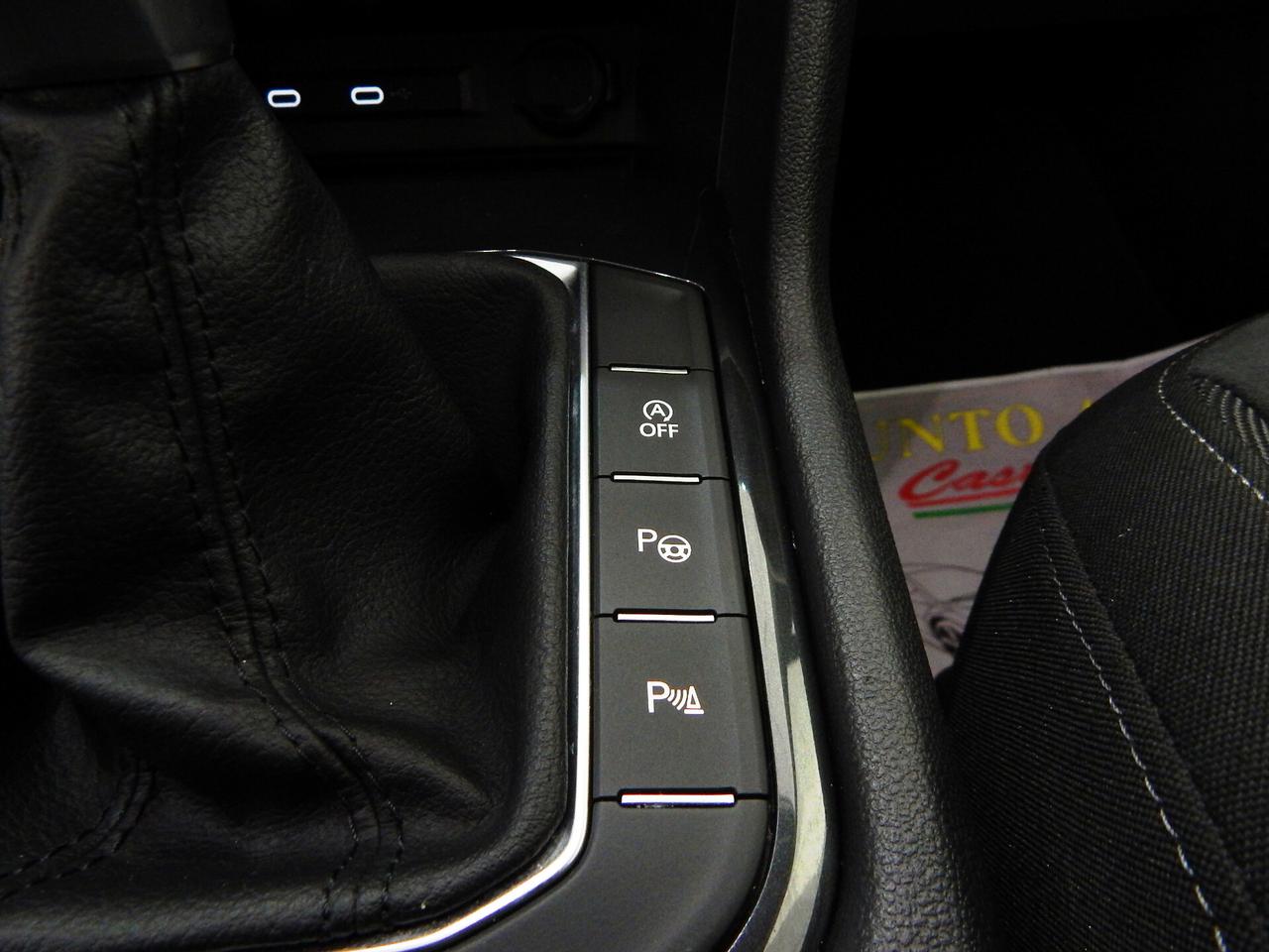 Volkswagen Tiguan 2.0 TDI Elegance 150cv DSG TETTO-NAVI-RADAR-PARK-LED