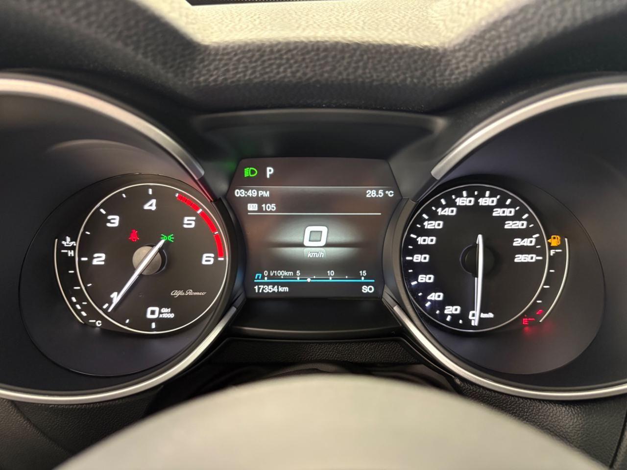 Alfa Romeo Stelvio 2.2 Turbodiesel 190 CV AT8 Q4 ,Solo 17000 KM !