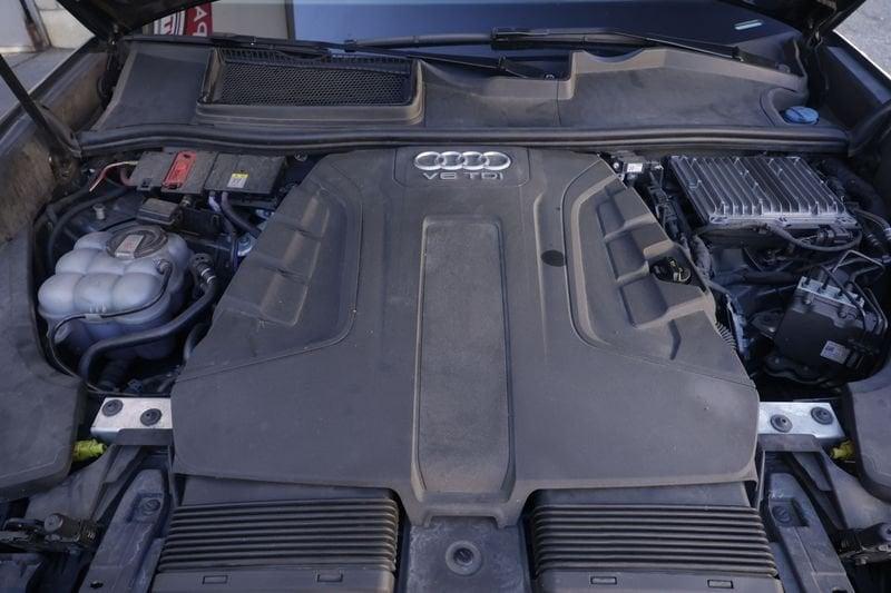 Audi Q8 Audi Q8 50 TDI 286 CV quattro tiptronic S LINE Unicoproprietario