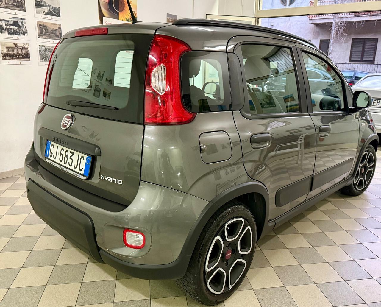 Fiat Panda 1.0 Hybrid City Life km certificati