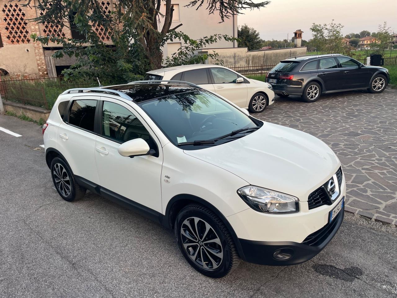 Nissan Qashqai 1.6 16V Tekna