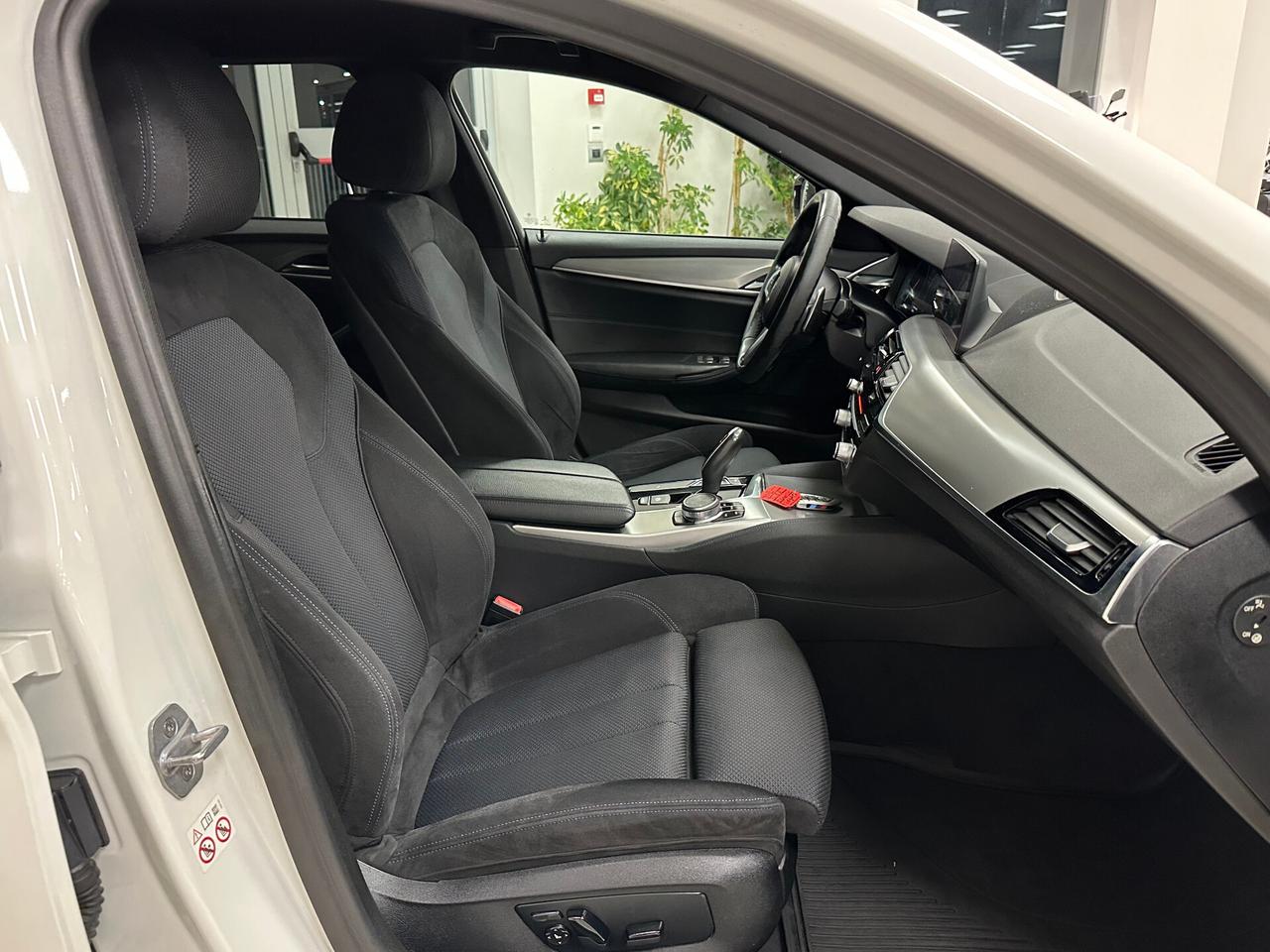 Bmw 520 518d Touring aut Msport 150 CV - 2019