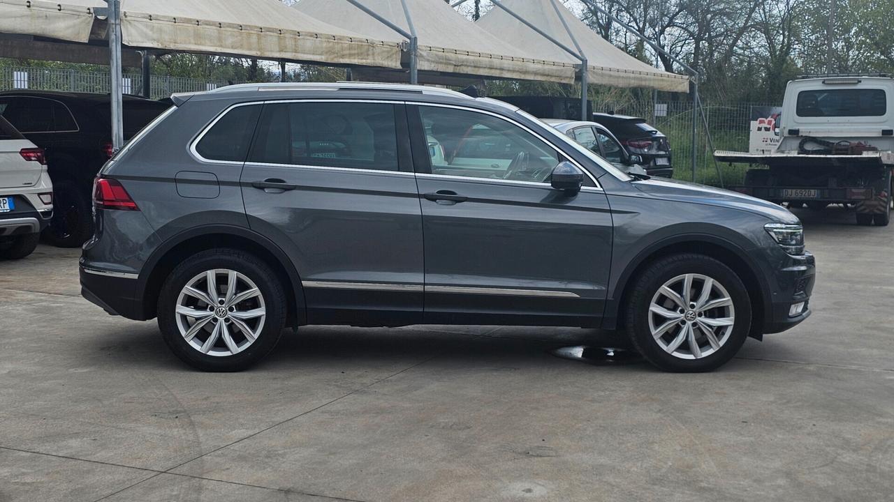 Volkswagen Tiguan 2.0 TDI SCR DSG 4MOTION Executive BMT