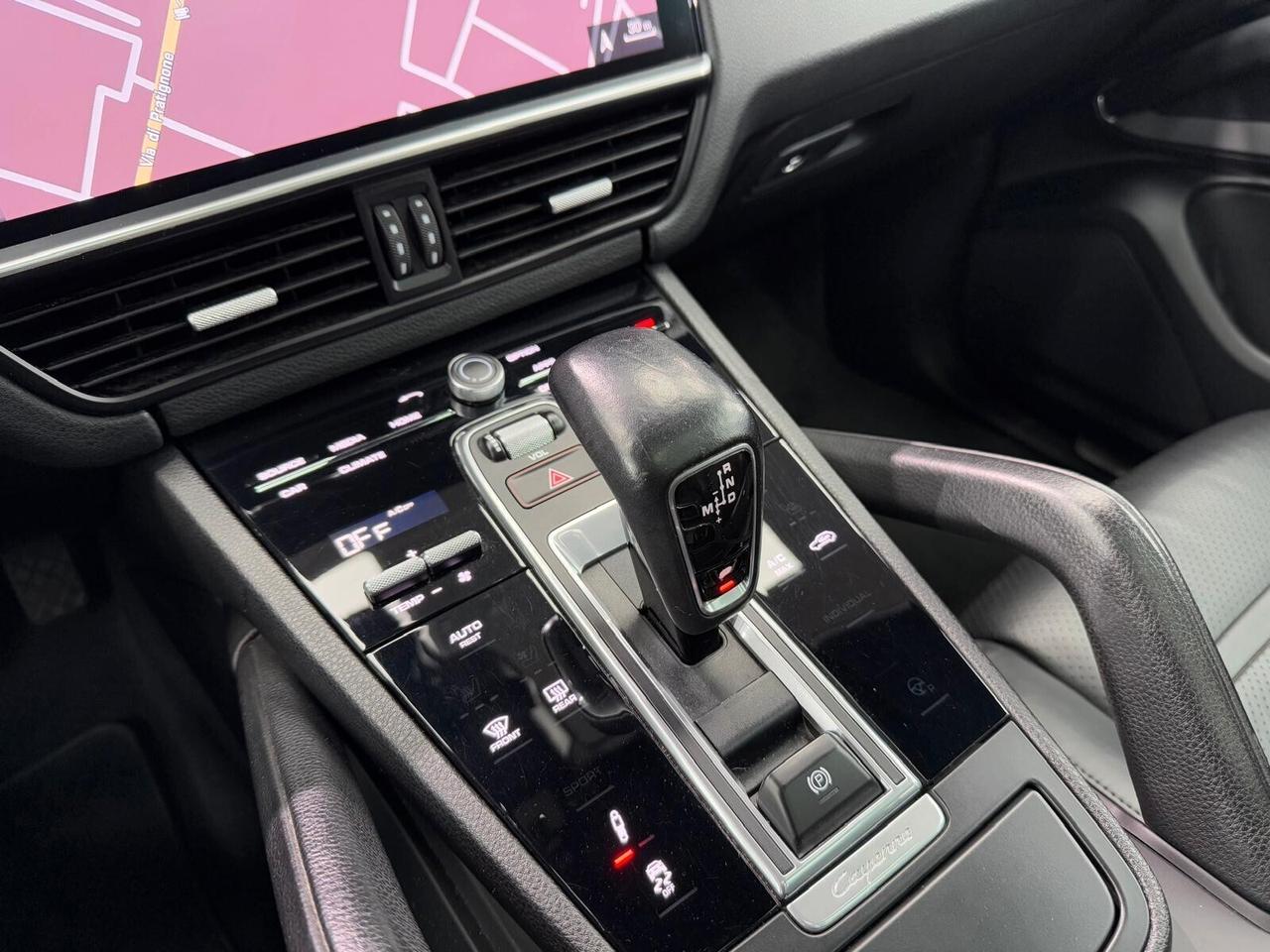 Porsche Cayenne Coupé 3.0 V6 (951)