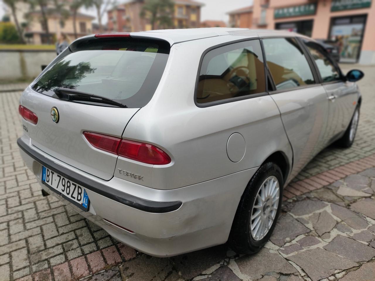 Alfa Romeo 156 1.6i 16V TS SW