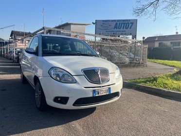 LANCIA Ypsilon 1.2 Versus