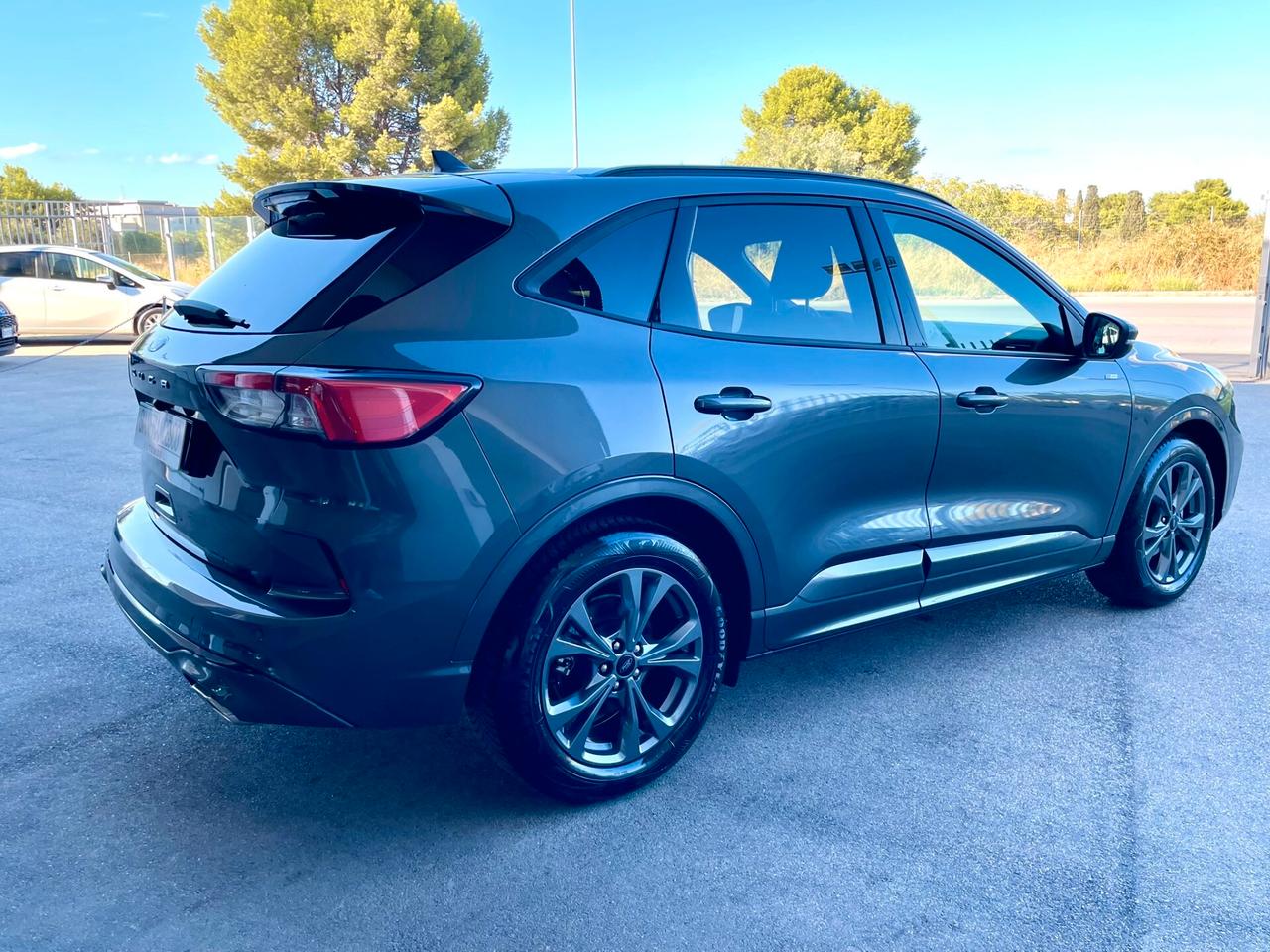 Ford Kuga 2.0 EcoBlue 120 CV A8 ST-Line