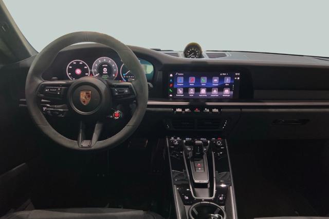 PORSCHE 992 911 Carrera GTS