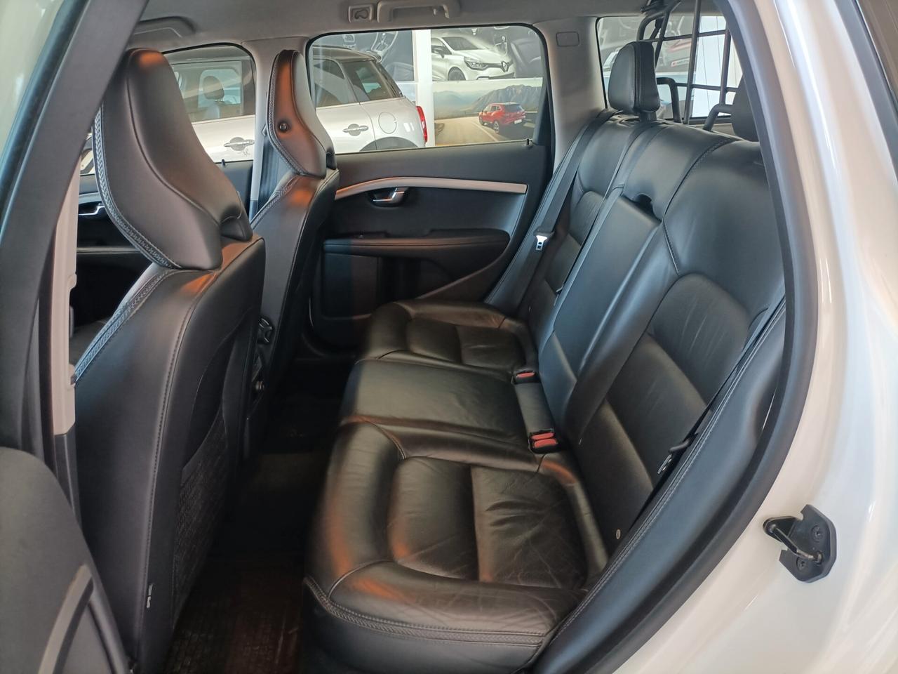 Volvo XC 70 CV 163 D4 AWD Geartronic Momentum 12/2013