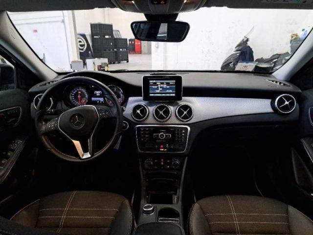 MERCEDES-BENZ GLA 180 CDI Automatic Sport