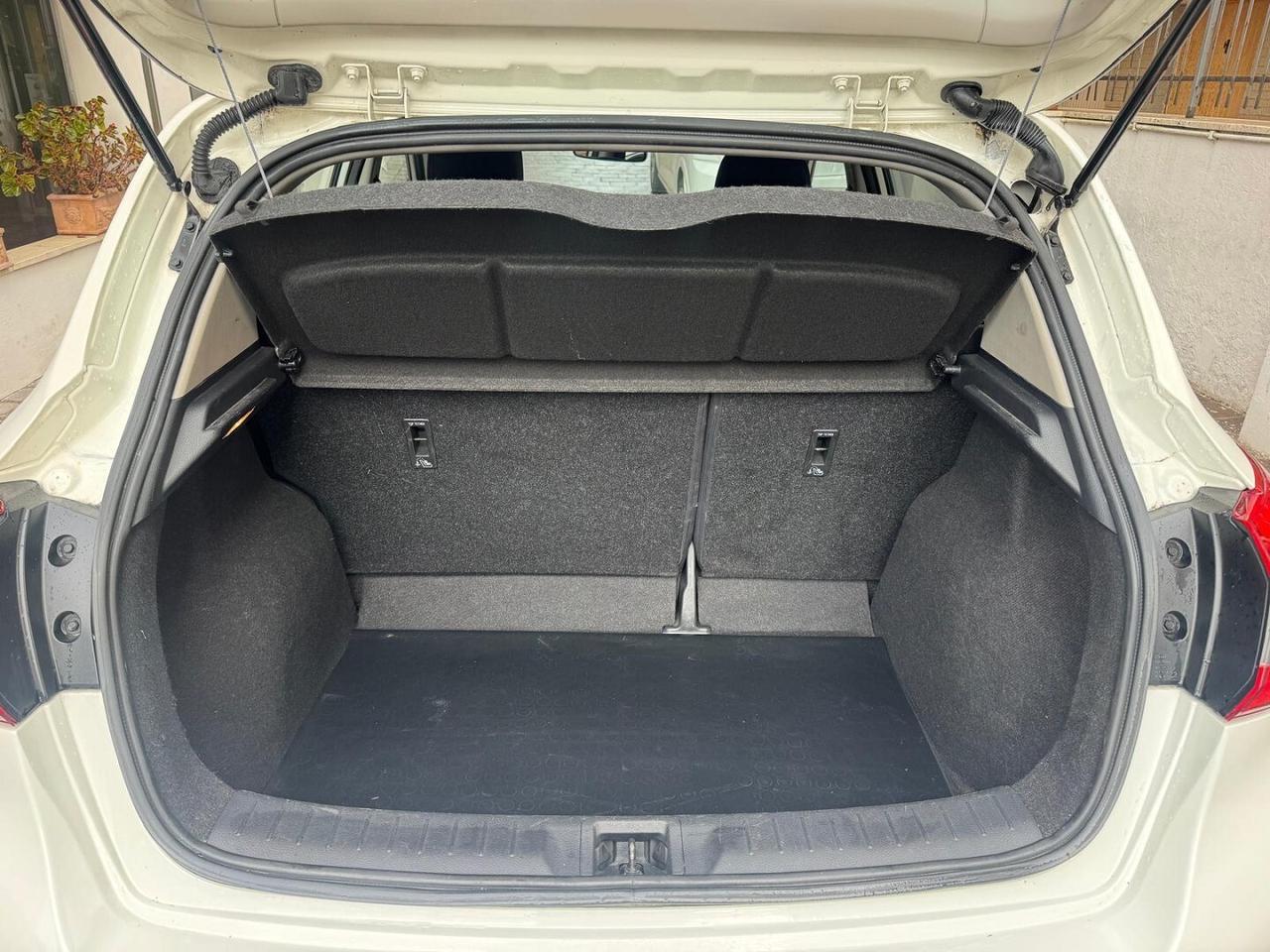 NISSAN Pulsar 1.5 dCi Tekna