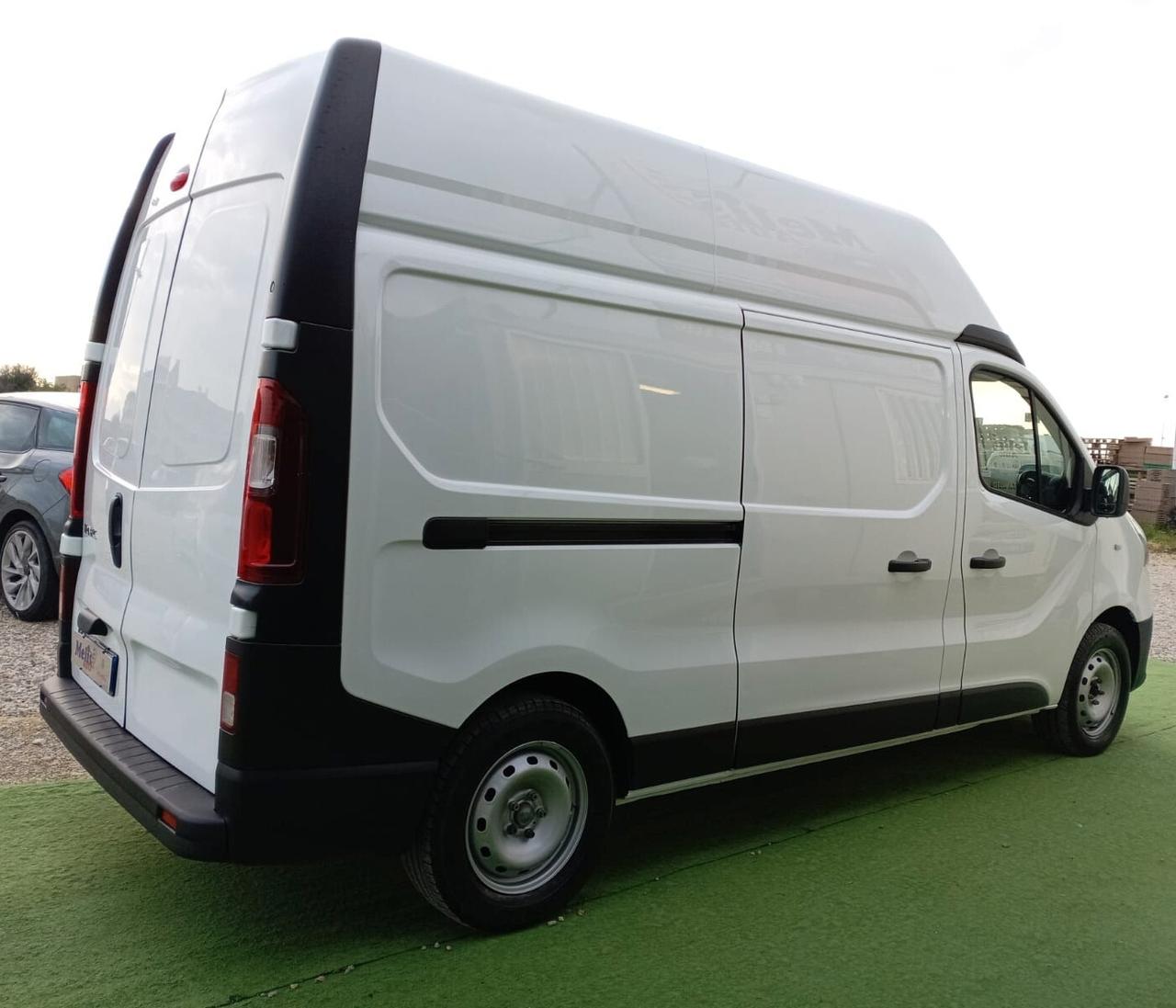 Renault Trafic FURGONE 3 POSTI TRIPLA APERTURA iva esposta