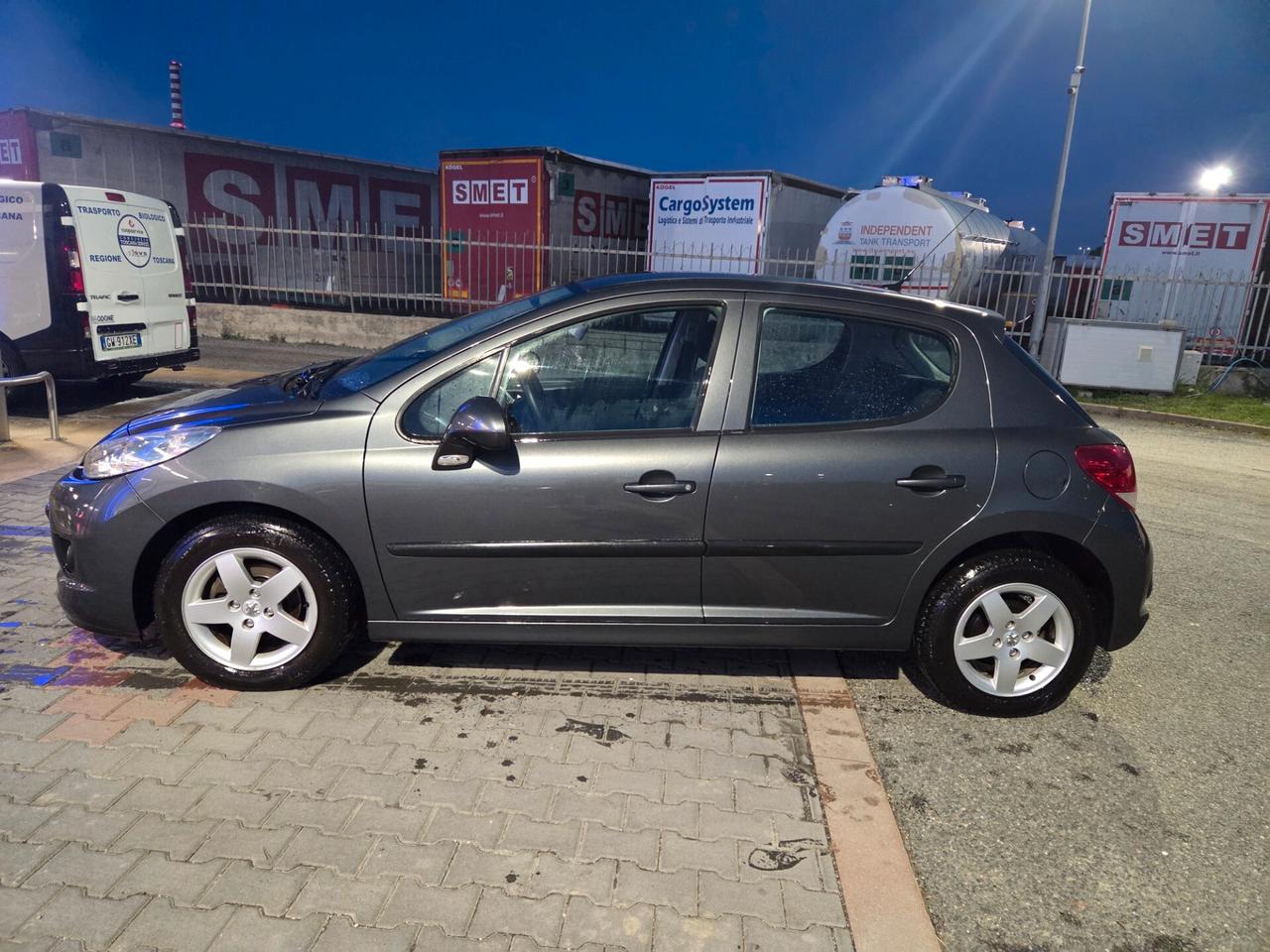 Peugeot 207 1.6 HDi 90CV 5p. Energie Sport 2010