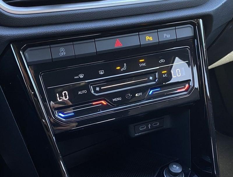 Volkswagen T-Roc R-Line 2.0 TDI 150CV DSG