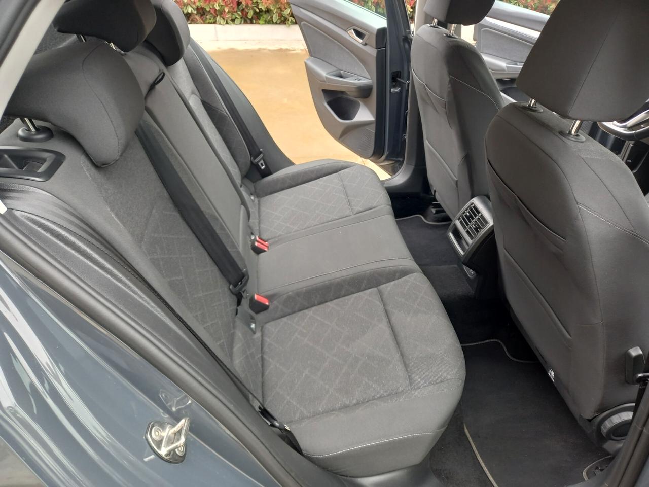 Volkswagen Golf 2.0 TDI 150 CV DSG 2022