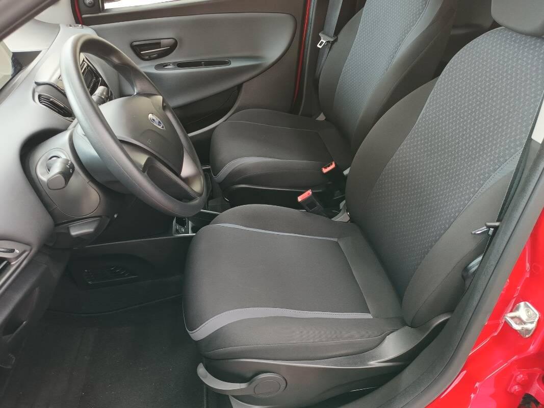 Lancia Ypsilon 1.3 mjt Silver s&s 95cv