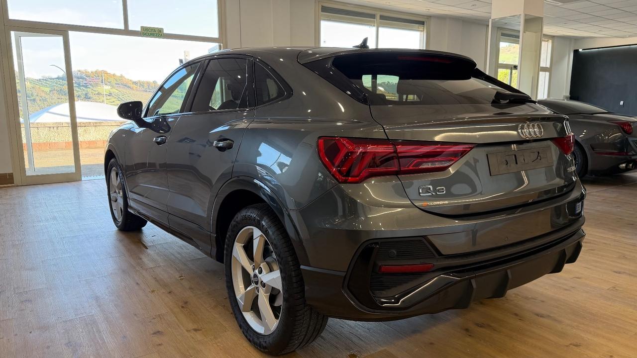 Audi Q3 35 TFSI S tronic line edition