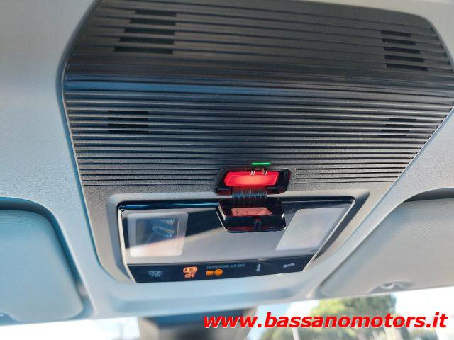 VOLKSWAGEN Caddy 2.0 TDI 122 CV DSG Life Maxi 7 Posti