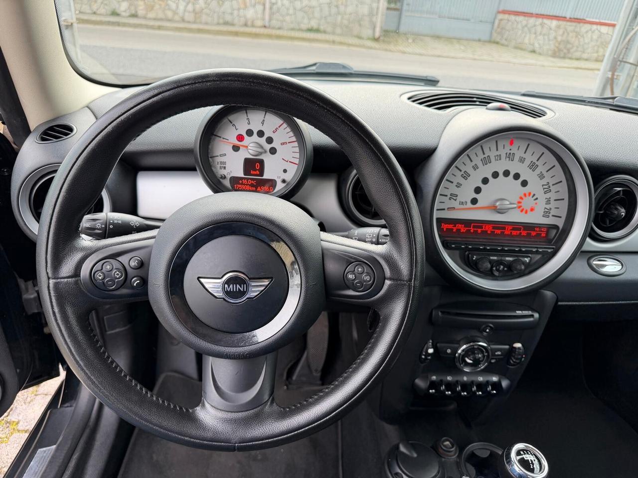 Mini 1.6 16v Cooper D 111cv -2012